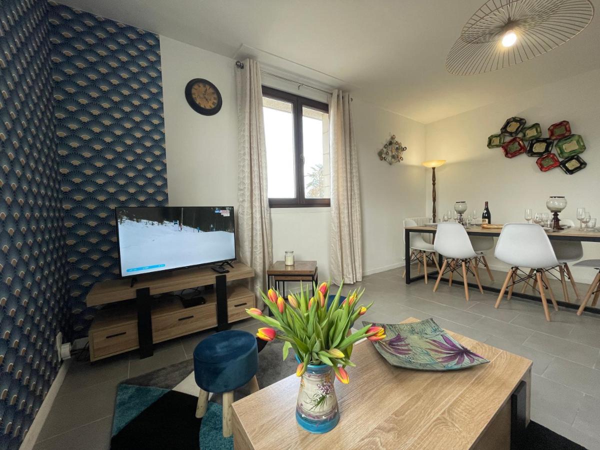 Grand Appartement En Vallee De La Loire Gennes-Val-de-Loire Eksteriør billede